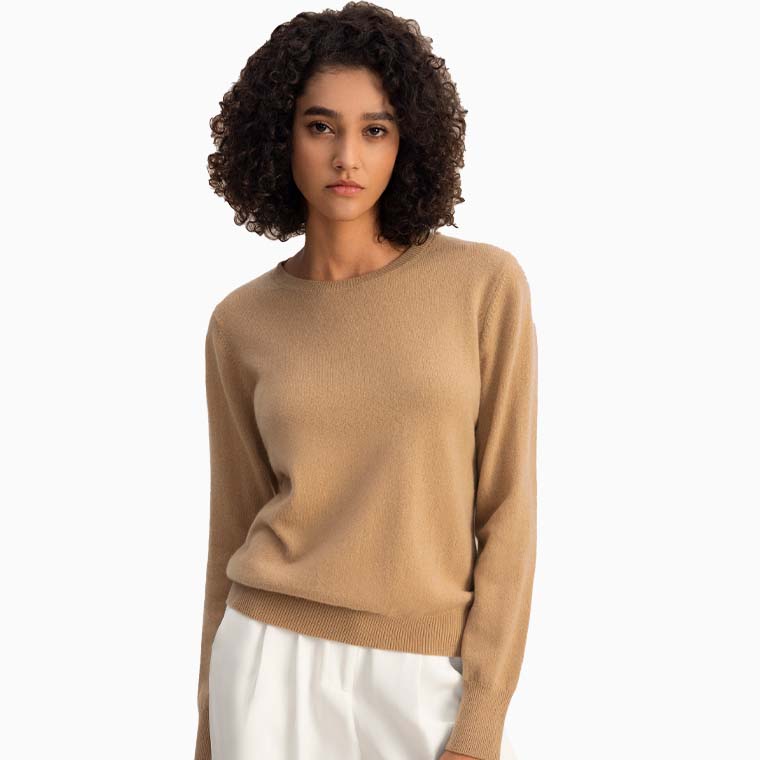 women casual dress code guide lilysilk baby cashmere crewneck sweater - Luxe Digital